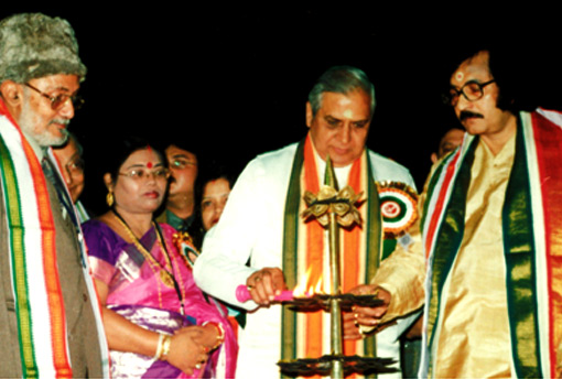 His Excellency Shri Amolak Rattan Kohli, Hon'ble Governor of Mizoram, Inaugurated of the Conference by lighting lamps