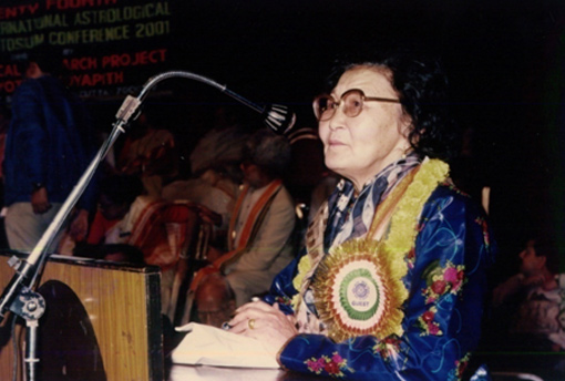 Ms. Dulma Ajurin, Mongolia, Delivering Speech