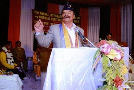 Colonel T. P. Tyagi, delivering his lecture.
